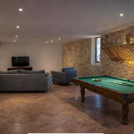 Les Figuiers De Tamaroque Apartment